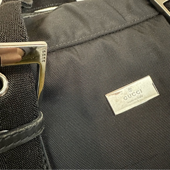 Vintage Gucci Black Nylon Weekender Duffle Bag - Picture 4 of 14